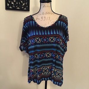 📌3/$20-Geometric Printed Slouchy Tee